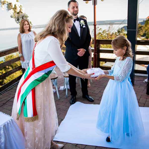 Echo Étterem Tihany - gyűrűvivő 